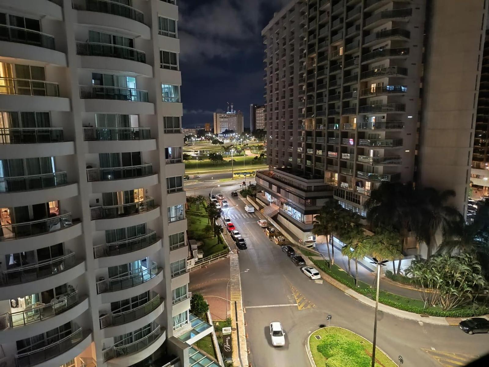 Hotel Grand Mercure Flat Particular Com Varanda, Garagem E Wi-Fi Brasilia Exterior photo