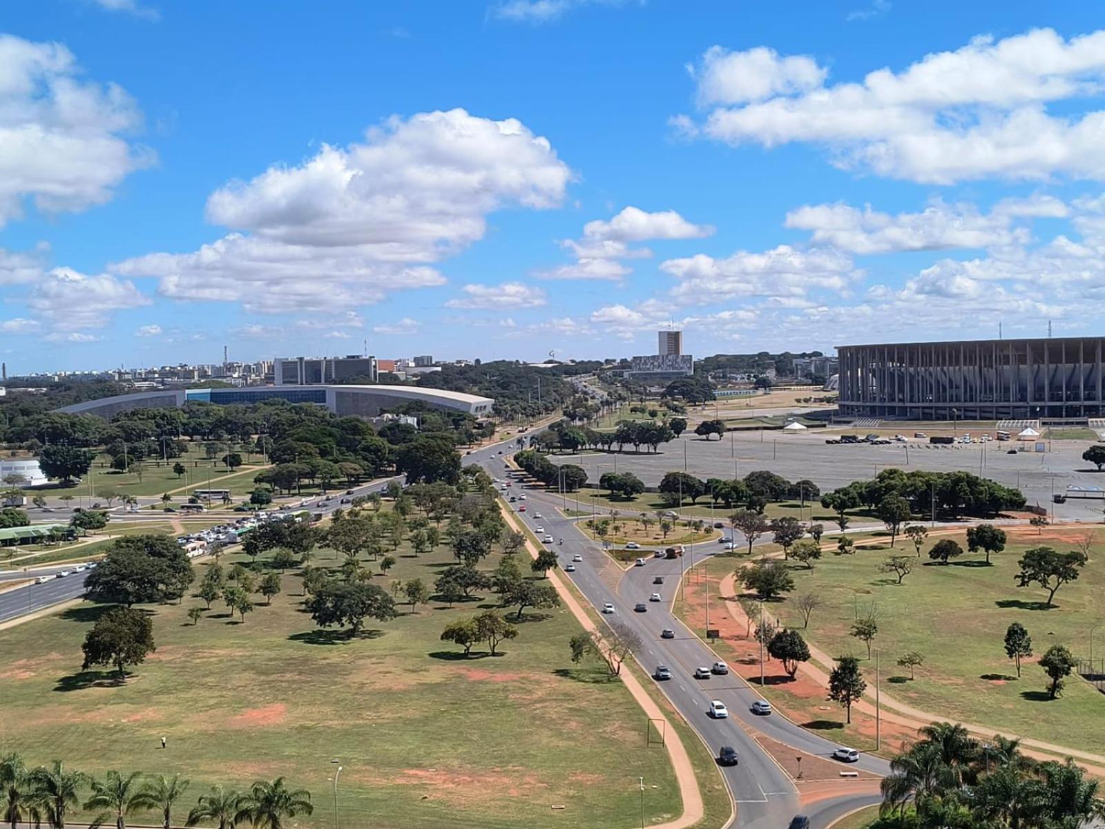 Hotel Grand Mercure Flat Particular Com Varanda, Garagem E Wi-Fi Brasilia Exterior photo